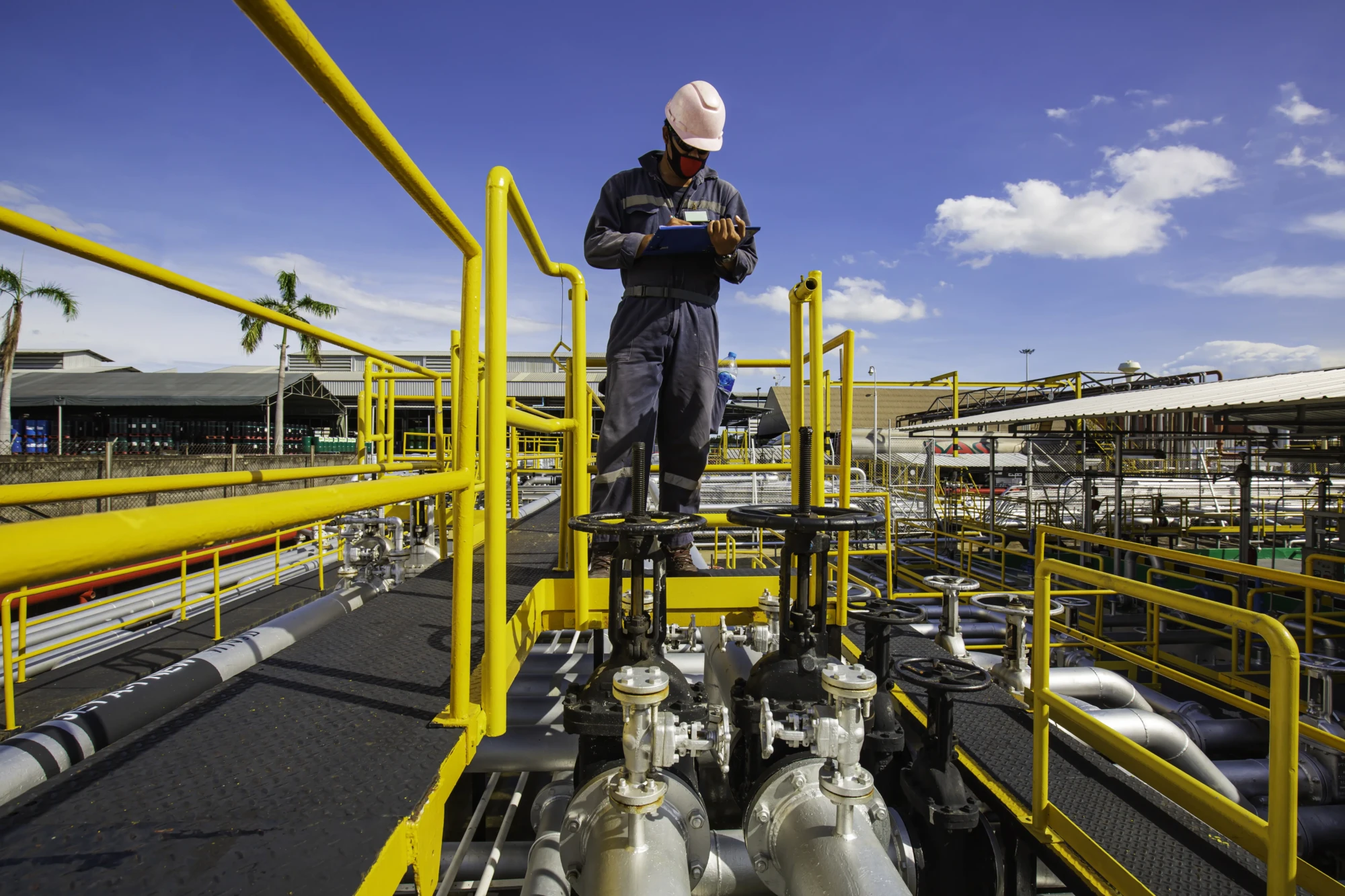 Б.2.1. Эксплуатация объектов нефтяной и газовой промышленности